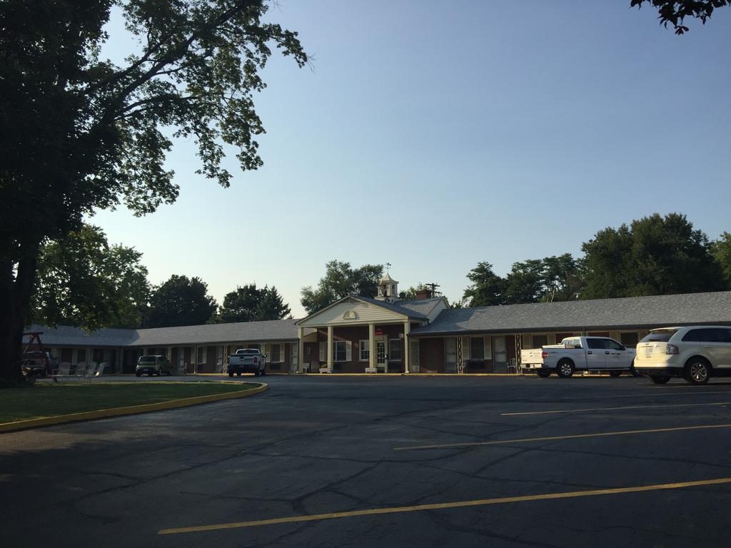 Old Kentucky Home Motel 巴兹敦 外观 照片