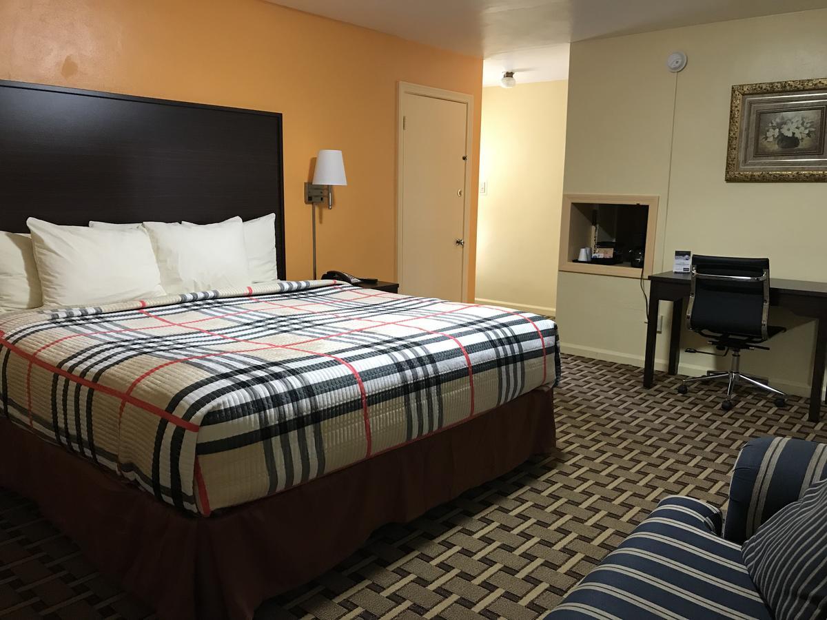 Old Kentucky Home Motel 巴兹敦 外观 照片