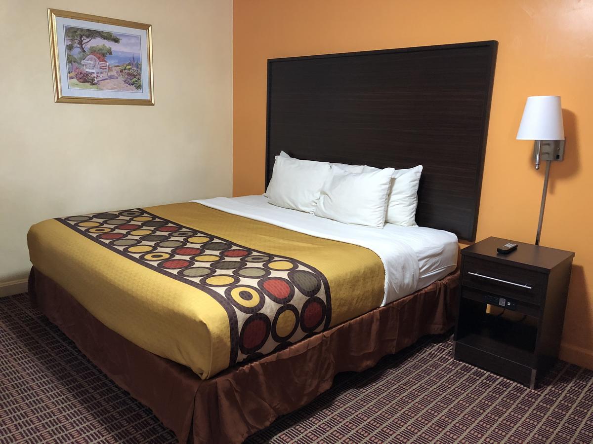 Old Kentucky Home Motel 巴兹敦 外观 照片