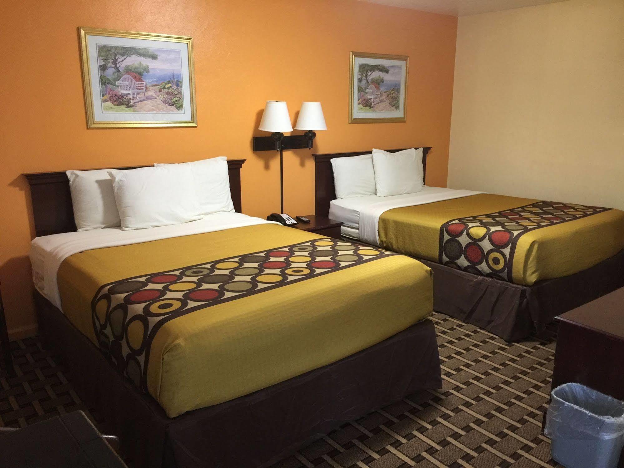 Old Kentucky Home Motel 巴兹敦 外观 照片